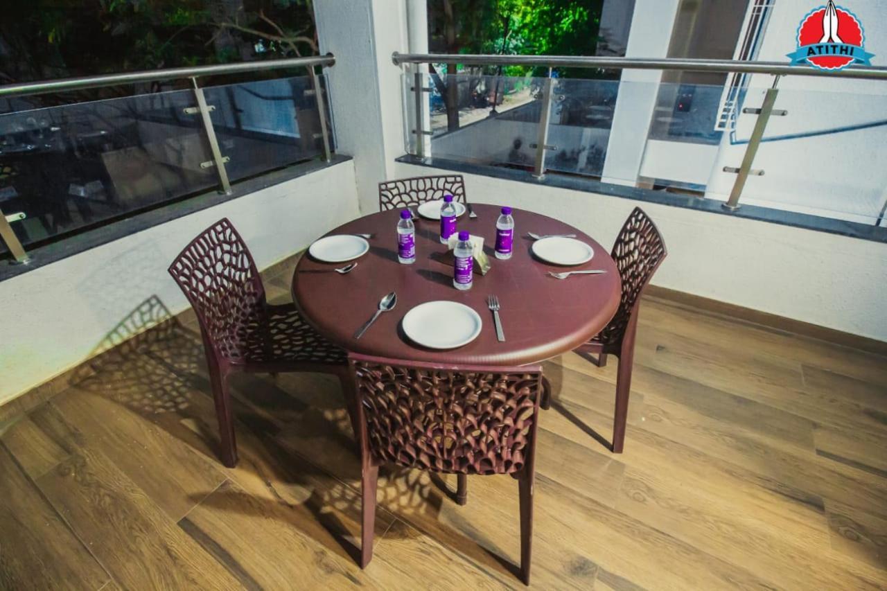 Atithi Service Apartment Пуна Экстерьер фото