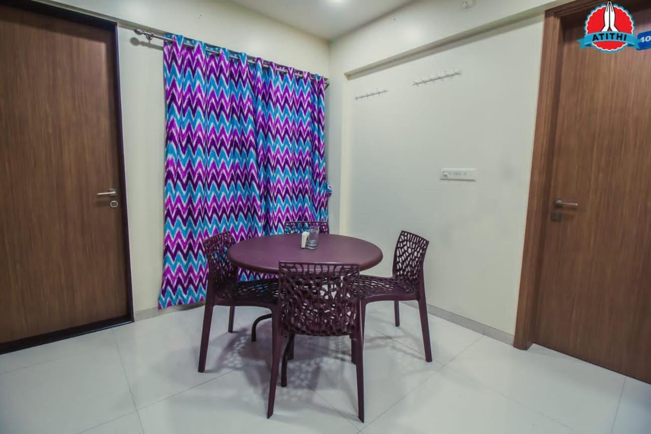 Atithi Service Apartment Пуна Экстерьер фото